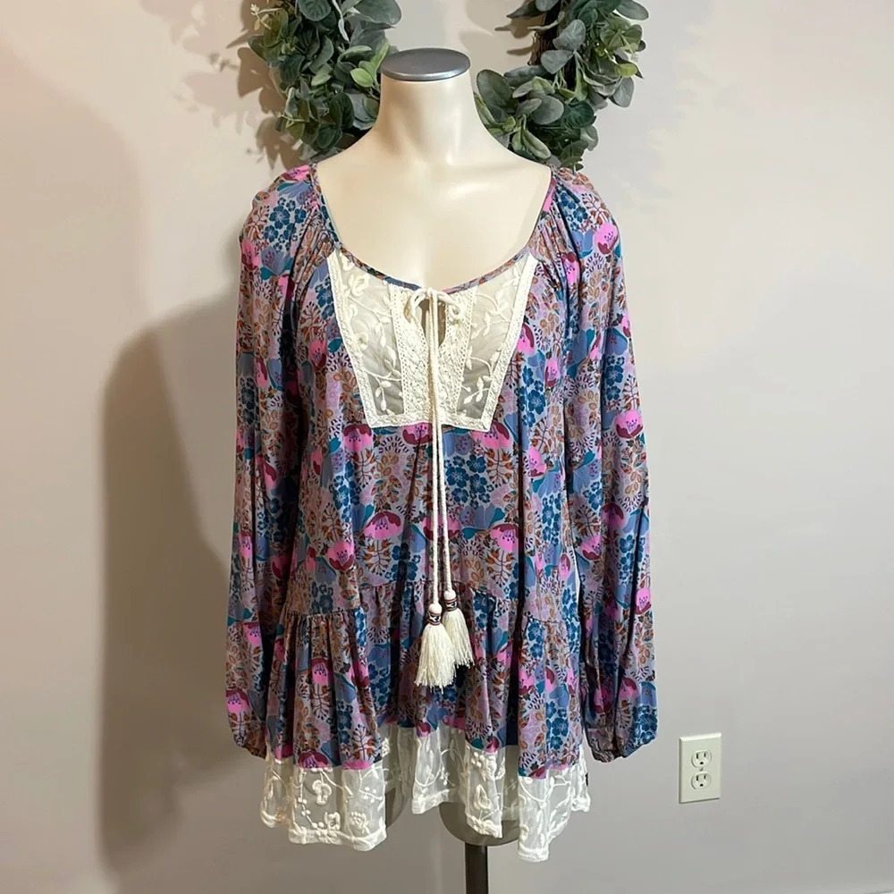 Matilda Jane Boho Make Believe Sew Perfect Peasant Blouse Floral Lace M